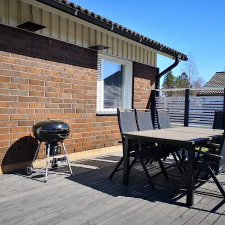 Apartment Sara - Modern Row Aprt With Sauna - 24h Check-in *